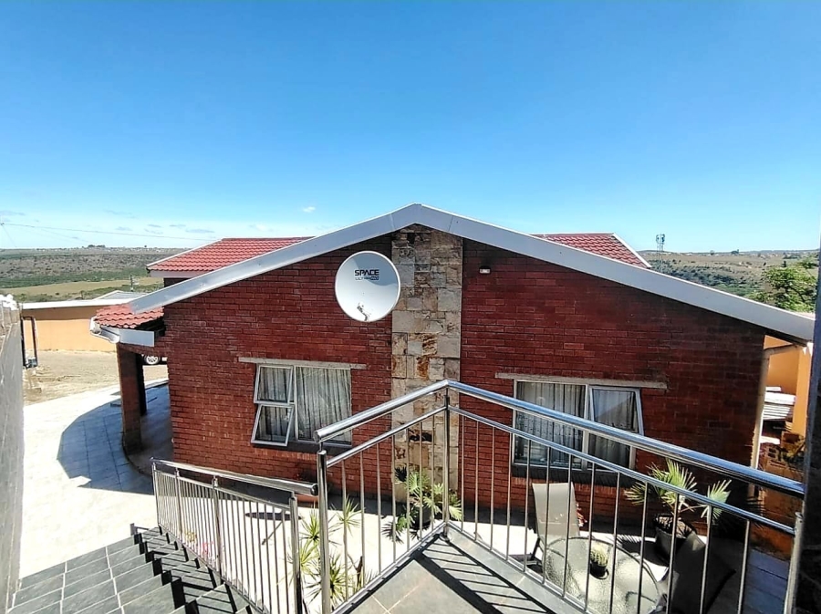 6 Bedroom Property for Sale in Zwelitsha Zone 6 Eastern Cape